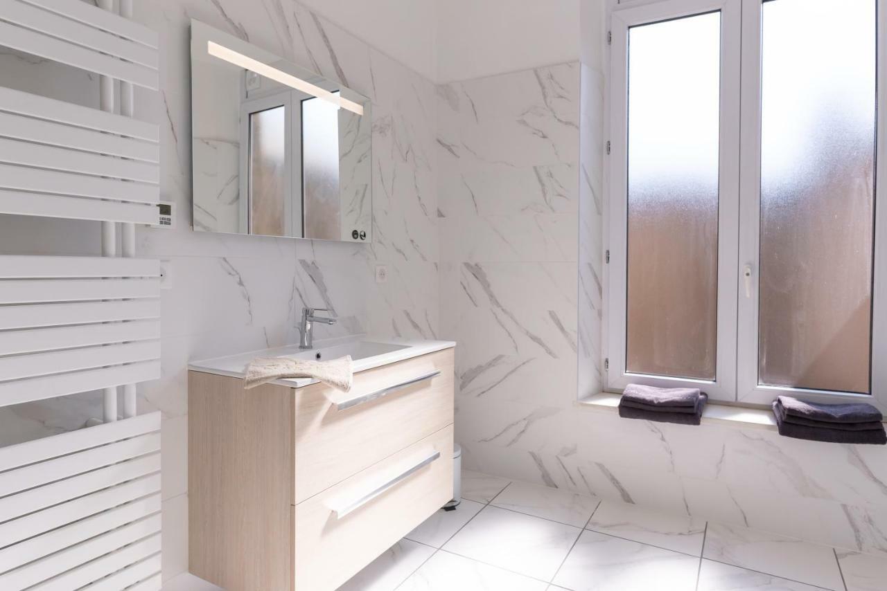 Suite Eugenie Charleville-Mézières Exteriör bild