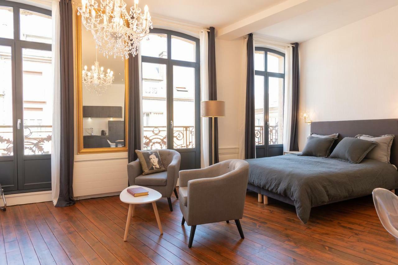 Suite Eugenie Charleville-Mézières Exteriör bild