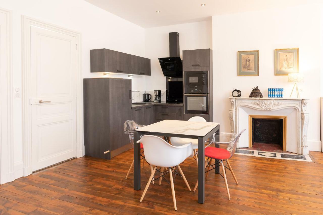 Suite Eugenie Charleville-Mézières Exteriör bild