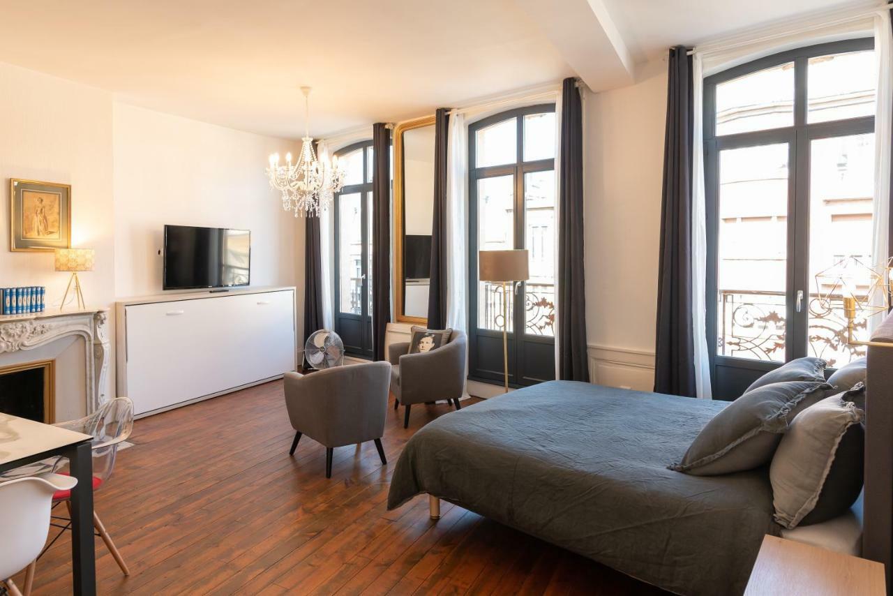 Suite Eugenie Charleville-Mézières Exteriör bild